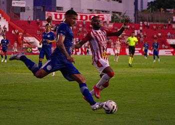 CONFIANÇA SOFRE QUARTA DERROTA NA SÉRIE C E ENTRA NA ZONA DE REBAIXAMENTO