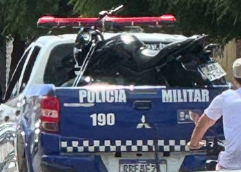 JOVEM É FLAGRADO PRATICANDO MANOBRA PERIGOSA NA CIDADE DE MALHADOR